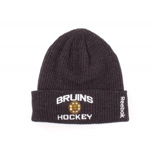 /2089-3554/kulich-reebok-locker-room.jpg